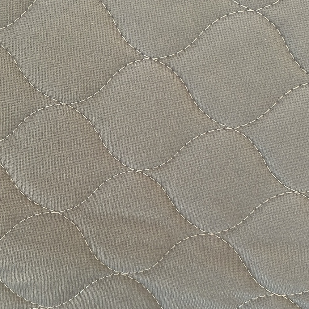 NWOT~Set Of 6 Puppy Mats~Gray & Animal Print Designed 4 Small/2 Large Mat - Picture 14 of 16